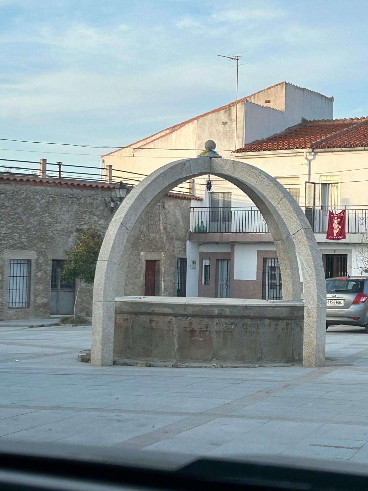 Casa Rural La Manzanilla Salvatierra de Santiago Εξωτερικό φωτογραφία